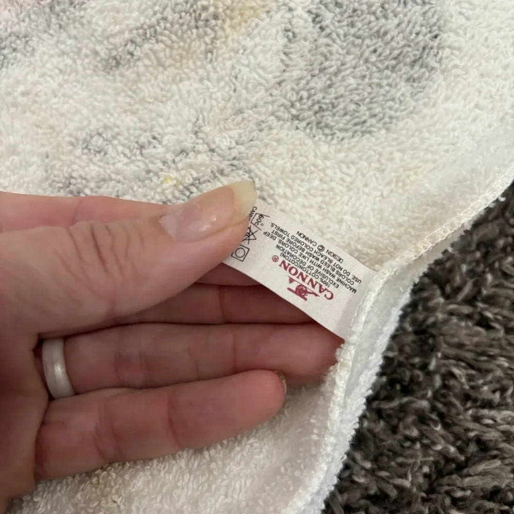 Vintage 90s  Disney Bath Towel & Washcloth Mickey Mouse Mail Pilot See Pics